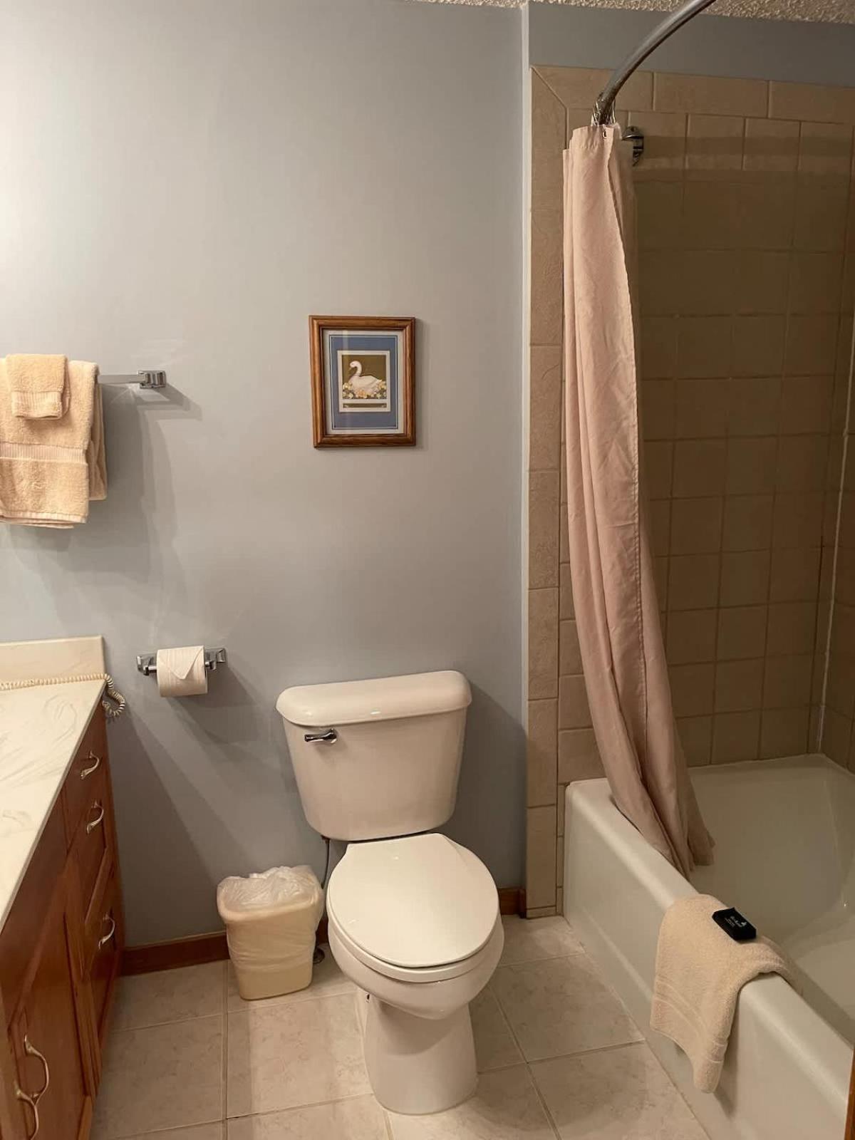Top Floor Luxury, Sauna, Private Pool, Lake Bellaire Beach, 5 Beds, 4 Full Bath Экстерьер фото